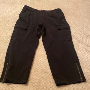 Utility Cargo Ankle/Cropped/Capris Size 8